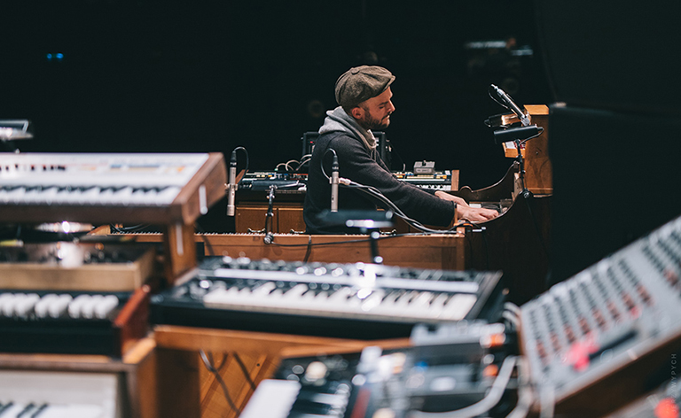 nilsfrahm_NL_jerzywypych-20new.jpg